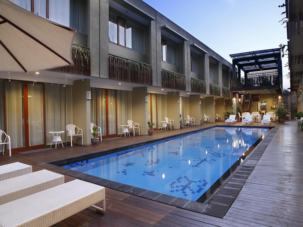 Devata Suites And Residence Legian  Luaran gambar