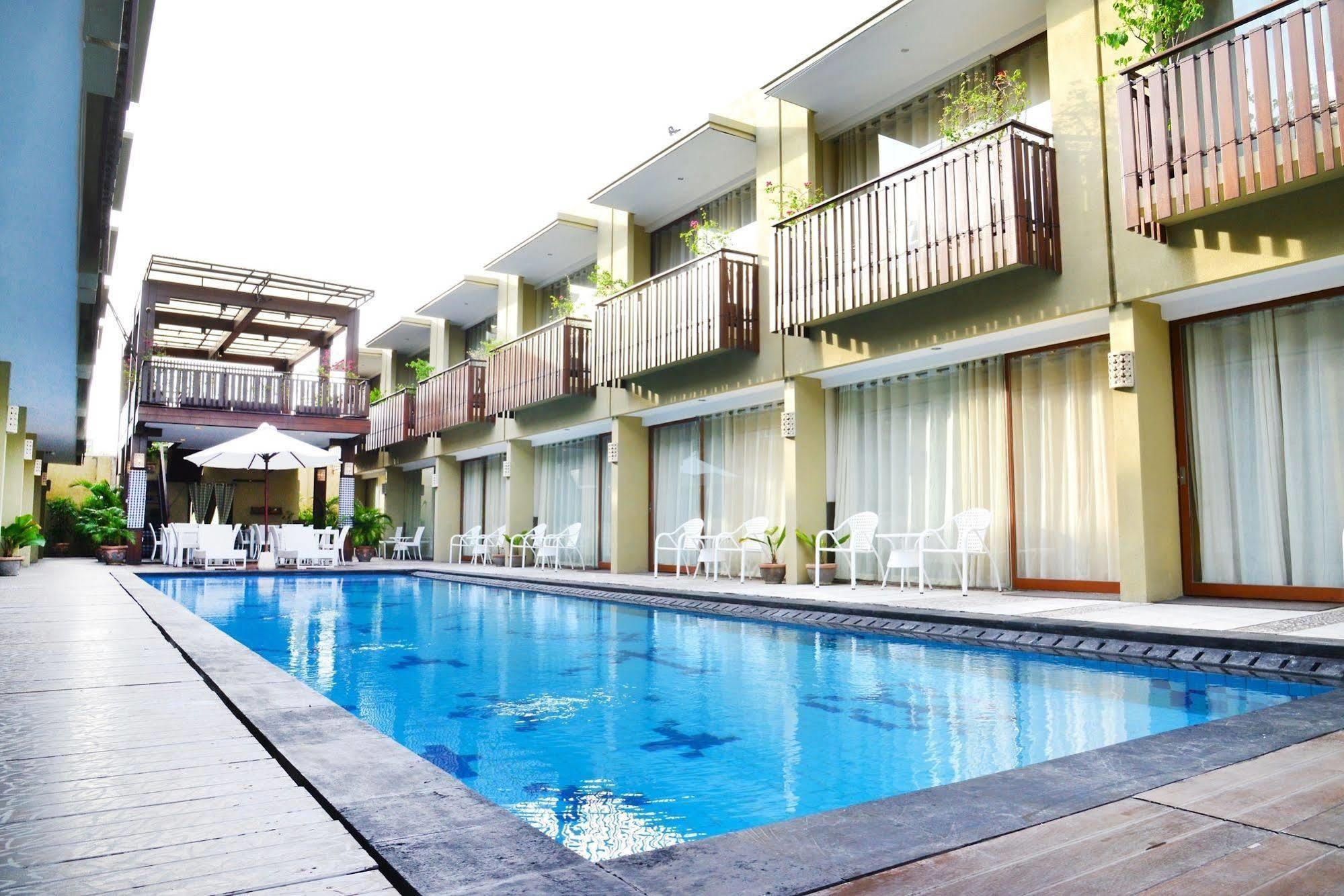 Devata Suites And Residence Legian  Luaran gambar
