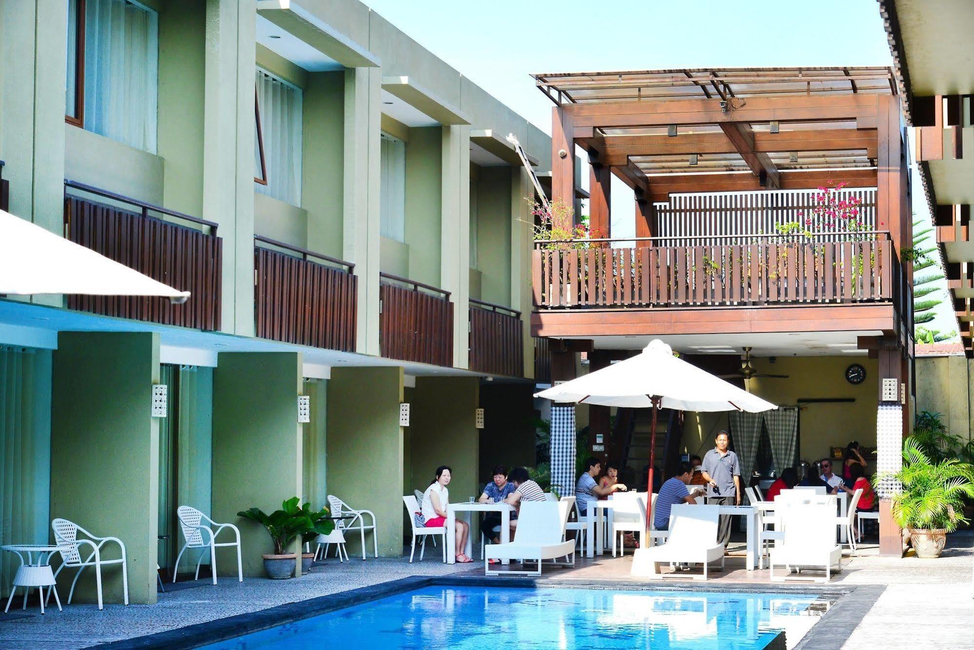 Devata Suites And Residence Legian  Luaran gambar